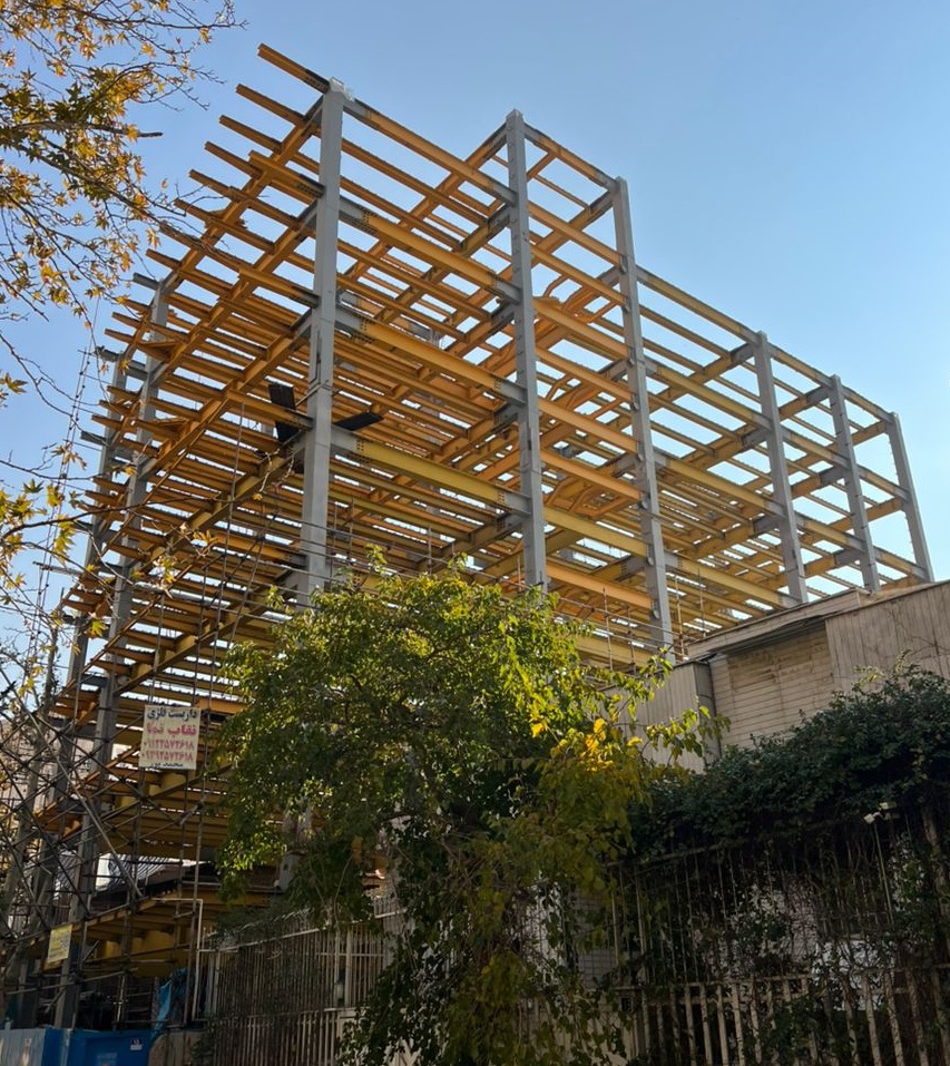 ساختمان مسکونی زعفرانیه